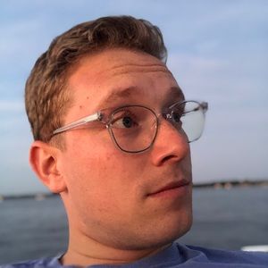 Meet your Posher, Zachary